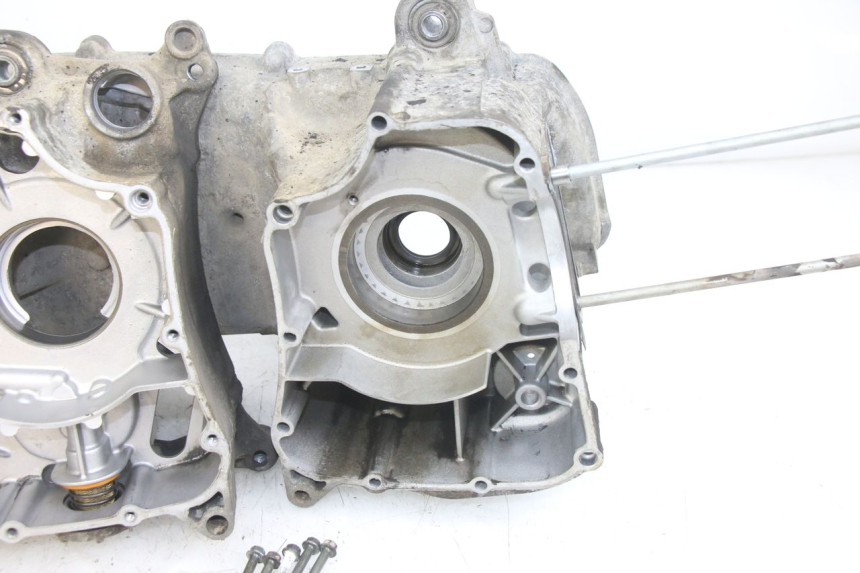 photo de CARTER BAS MOTEUR YAMAHA X-MAX XMAX 250 (2006 - 2009)