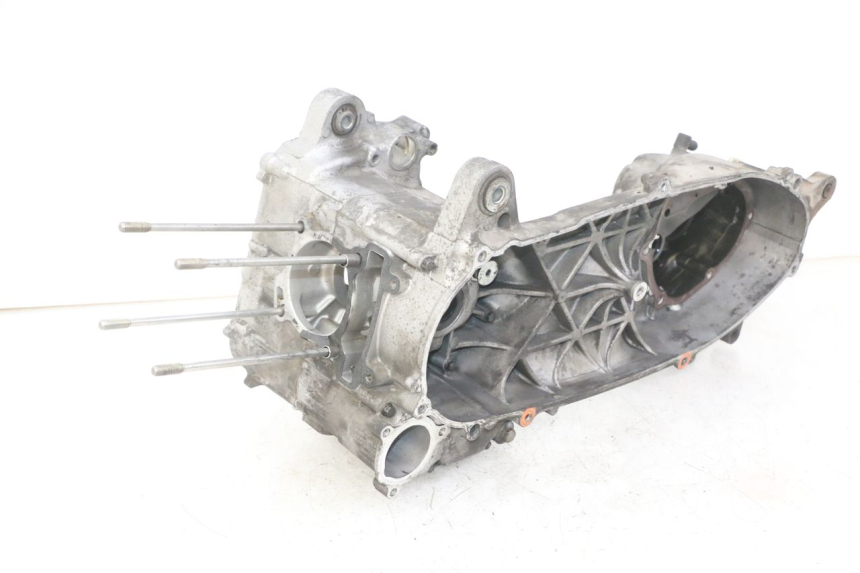 photo de CARTER BAS MOTEUR YAMAHA XMAX X-MAX 125 (2006 - 2009)