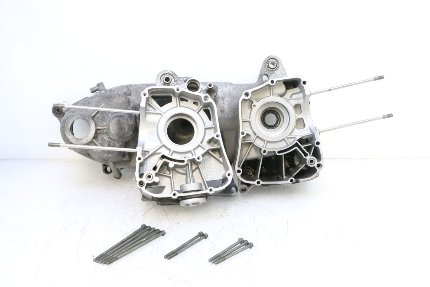 photo de CARTER BAS MOTEUR YAMAHA X-MAX XMAX 125 (2010 - 2013) - Vue principale