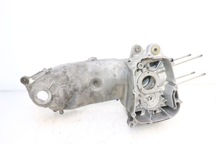 photo de CARTER BAS MOTEUR YAMAHA X-MAX XMAX 125 (2010 - 2013) - État de surface