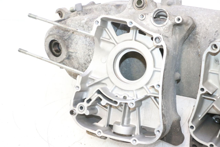 photo de CARTER BAS MOTEUR YAMAHA XMAX X-MAX 125 (2006 - 2009) - Vue principale