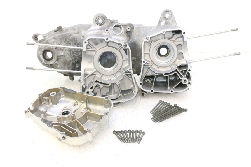 photo de CARTER BAS MOTEUR YAMAHA XMAX X-MAX 125 (2006 - 2009) - Détail de la pièce