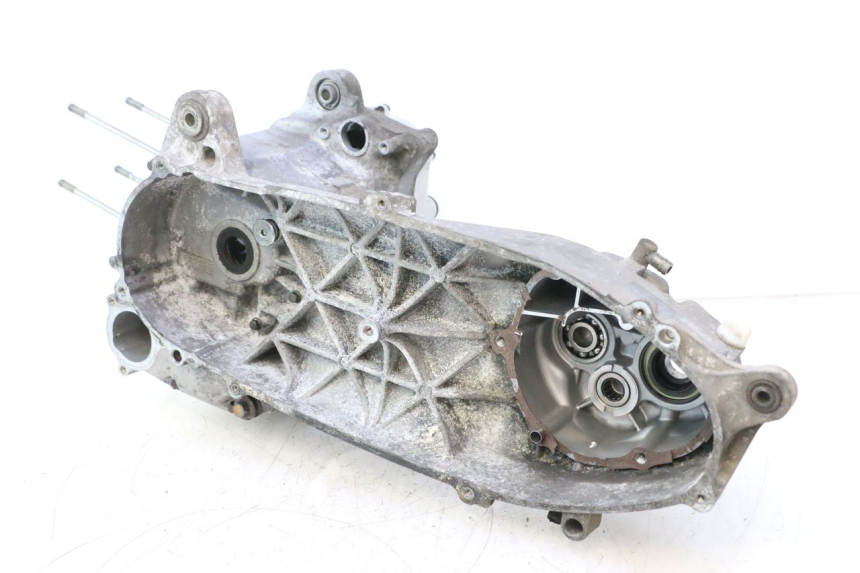 photo de CARTER BAS MOTEUR YAMAHA XMAX X-MAX 125 (2006 - 2009) - Zoom état d’usage