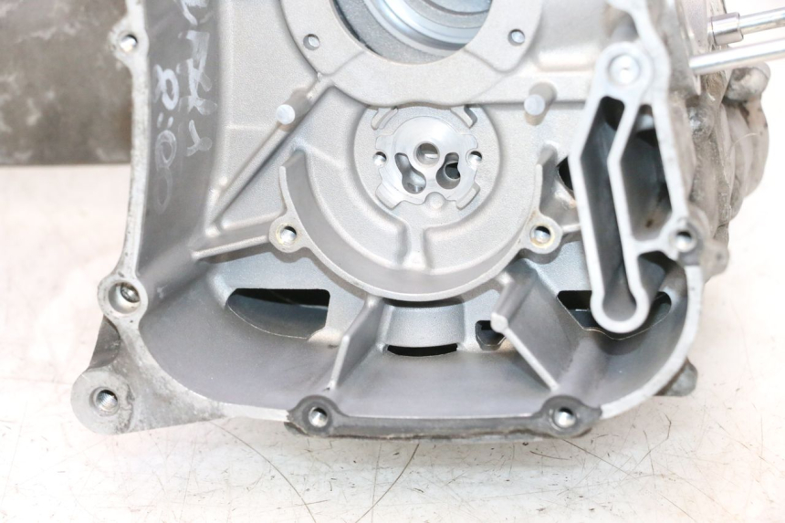 photo de CARTER BAS MOTEUR YAMAHA XMAX X-MAX 125 (2006 - 2009) - Vue principale