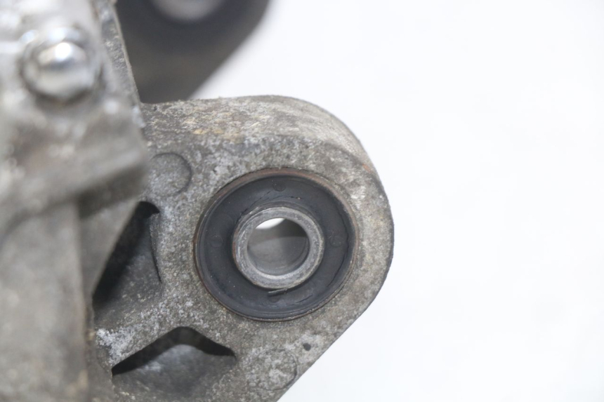 photo de CARTER BAS MOTEUR SYM X-PRO 4T 50 (2014 - 2021) - Gros plan technique