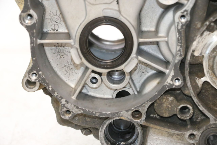 photo de CARTER BAS MOTEUR SMC XROAD 150 - Inspection visuelle