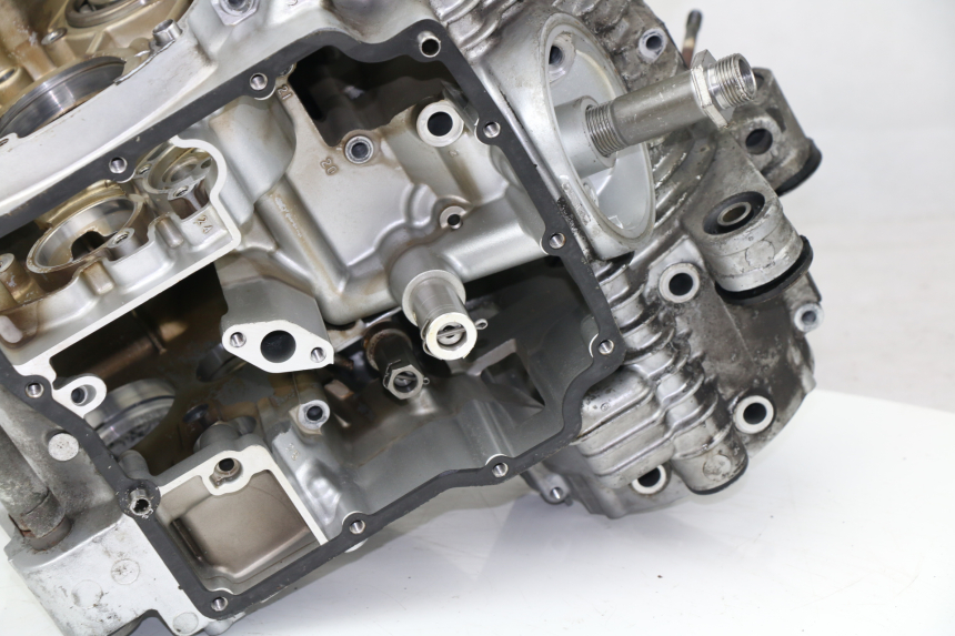 photo de CARTER BAS MOTEUR YAMAHA XJS DIVERSION 600 (2000 - 2003)