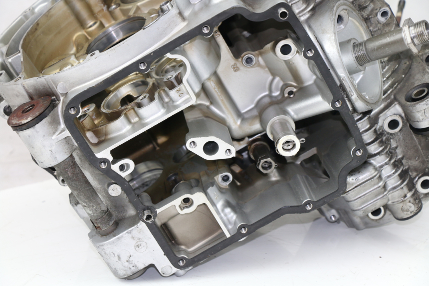 photo de CARTER BAS MOTEUR YAMAHA XJS DIVERSION 600 (2000 - 2003)