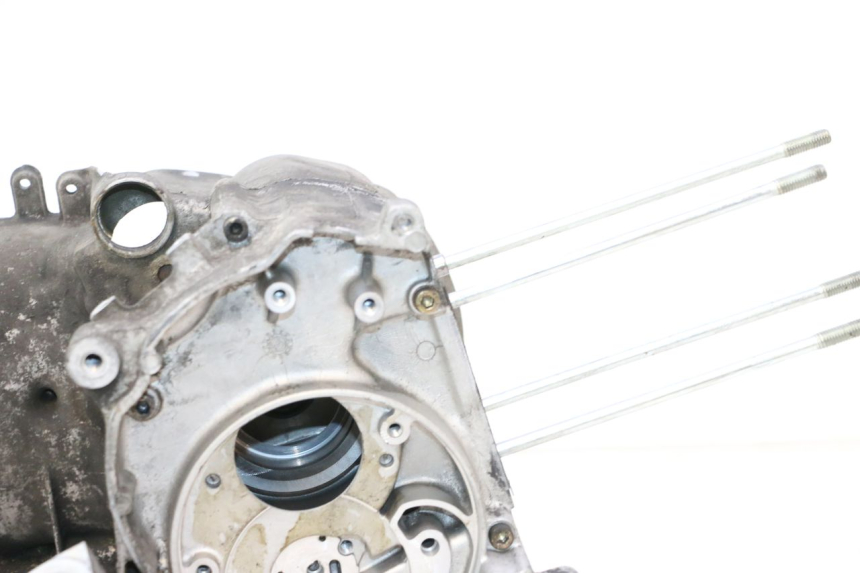 photo de CARTER BAS MOTEUR YAMAHA YP MAJESTY 125 (1998 - 2001) - Vue produit