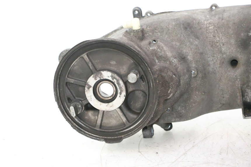 photo de CARTER BAS MOTEUR YAMAHA YP MAJESTY 125 (1998 - 2001) - Zoom composants