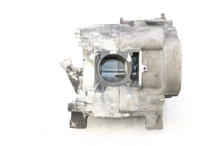 photo de CARTER BAS MOTEUR YAMAHA YP MAJESTY 125 (1998 - 2001) - Autre angle de vue