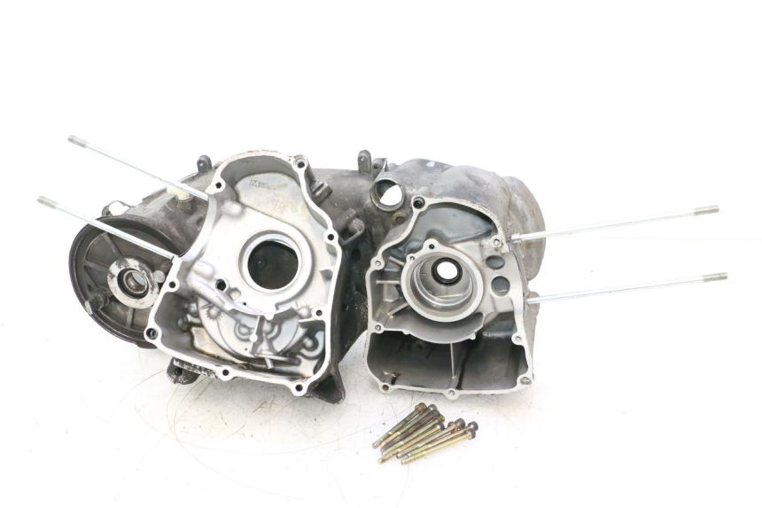 photo de CARTER BAS MOTEUR YAMAHA YP MAJESTY 125 (1998 - 2001) - État de surface