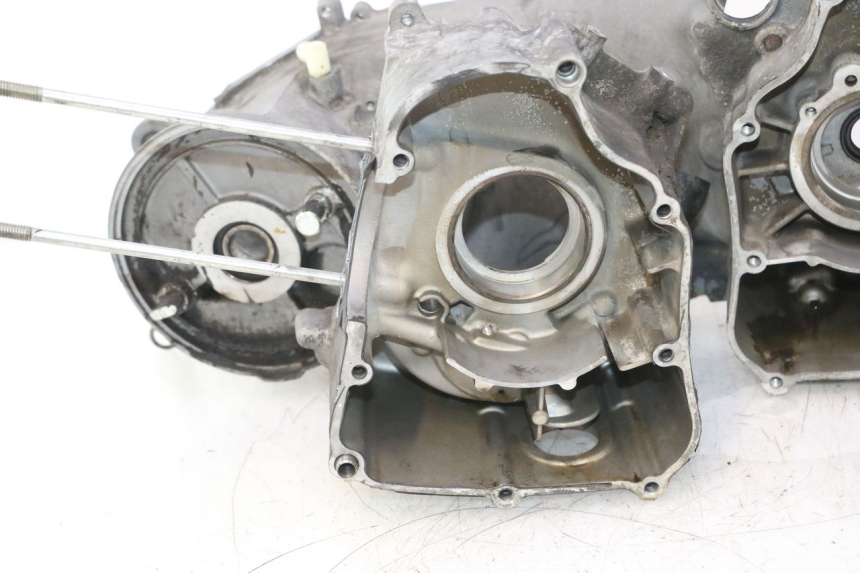 photo de CARTER BAS MOTEUR YAMAHA YP MAJESTY 125 (1998 - 2001) - Zoom qualité