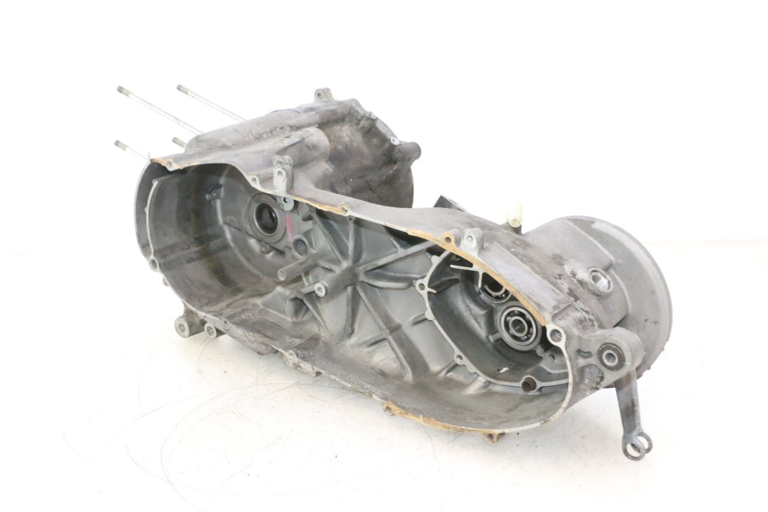 photo de CARTER BAS MOTEUR YAMAHA YP MAJESTY 125 (1998 - 2001) - Vue d’ensemble