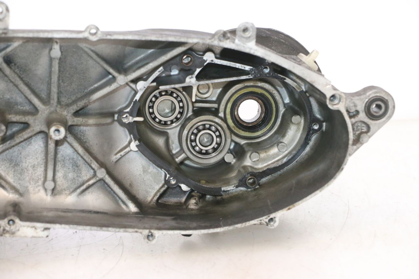 photo de CARTER BAS MOTEUR YAMAHA YP MAJESTY 125 (2007 - 2010) - Focus structure