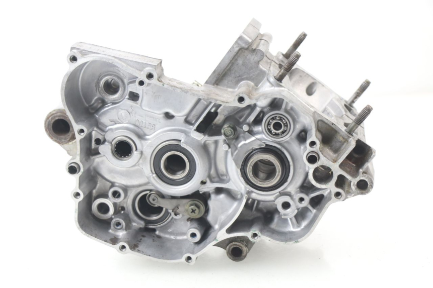 photo de CARTER BAS MOTEUR YAMAHA YZ 125 (1998 - 2005) - Zoom composants