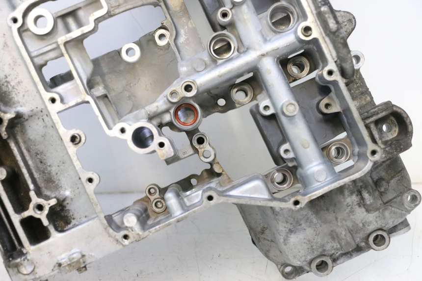 photo de CARTER BAS MOTEUR YAMAHA YZF R GENESIS 750 (1993 - 1998) - Angle alternatif