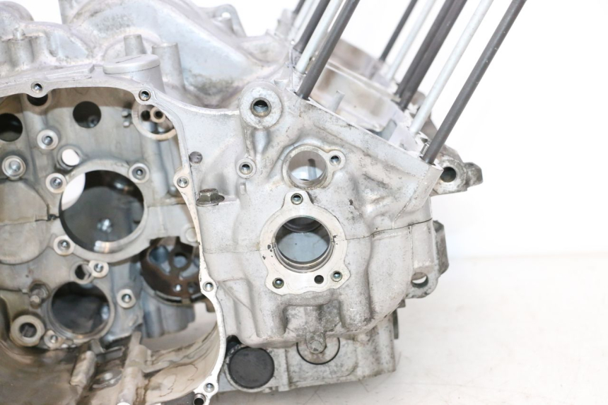 photo de CARTER BAS MOTEUR YAMAHA YZF R GENESIS 750 (1993 - 1998) - Marquages et références
