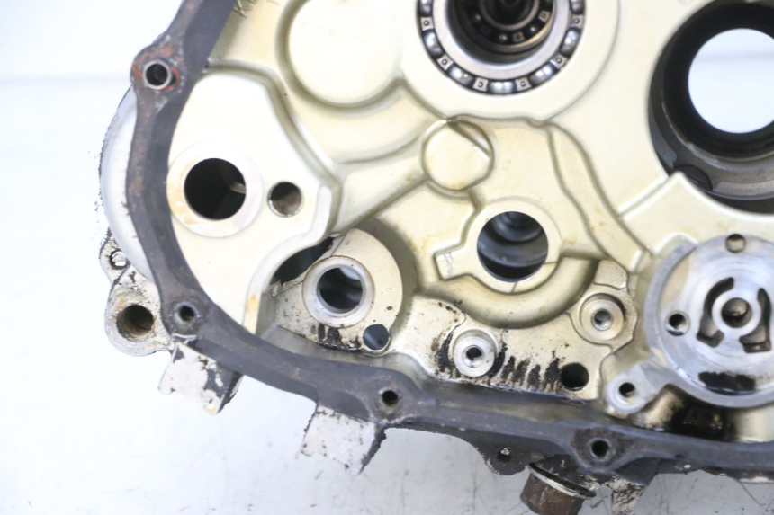 photo de CARTER BAS MOTEUR KYMCO ZING 125 (1997 - 2003) - Points de fixation