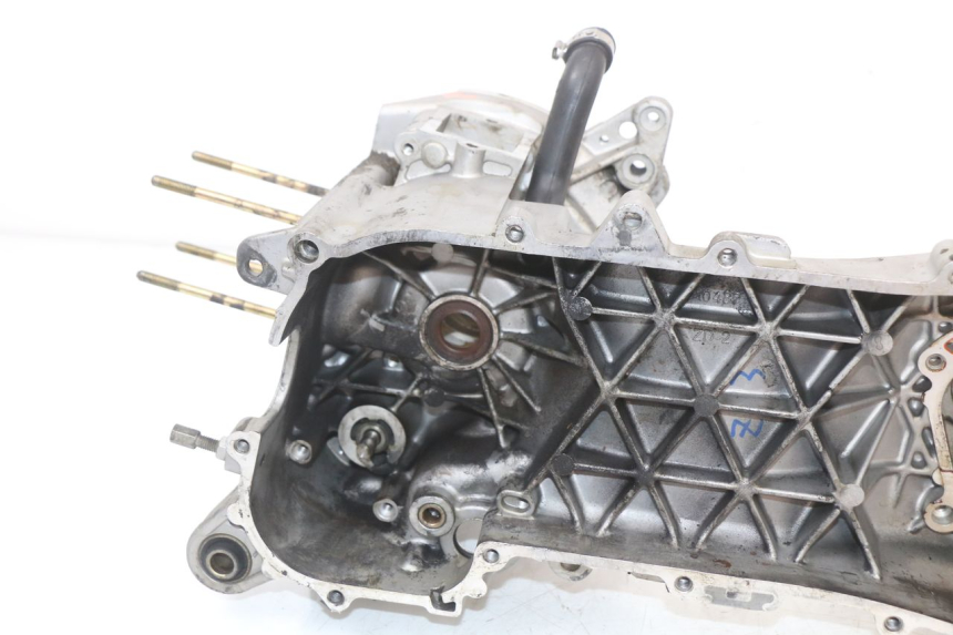 photo de CARTER BAS MOTEUR PIAGGIO ZIP 2T 50 (2009 - 2019)