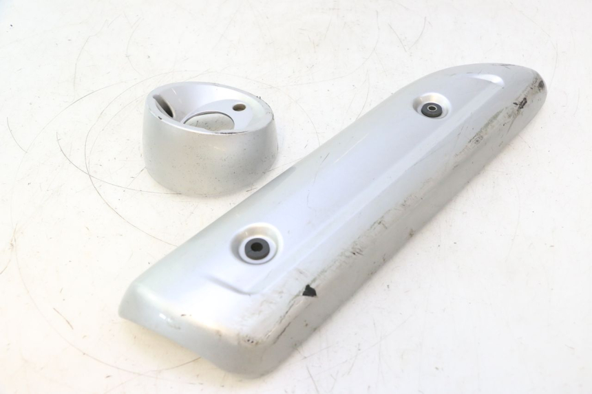 photo de CARTER ECHAPPEMENT SUZUKI BURGMAN 125 (2007 - 2014) - Détail de la pièce