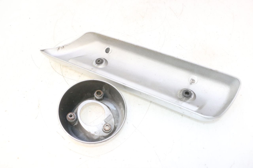 photo de CARTER ECHAPPEMENT SUZUKI BURGMAN 125 (2007 - 2014) - Points de fixation
