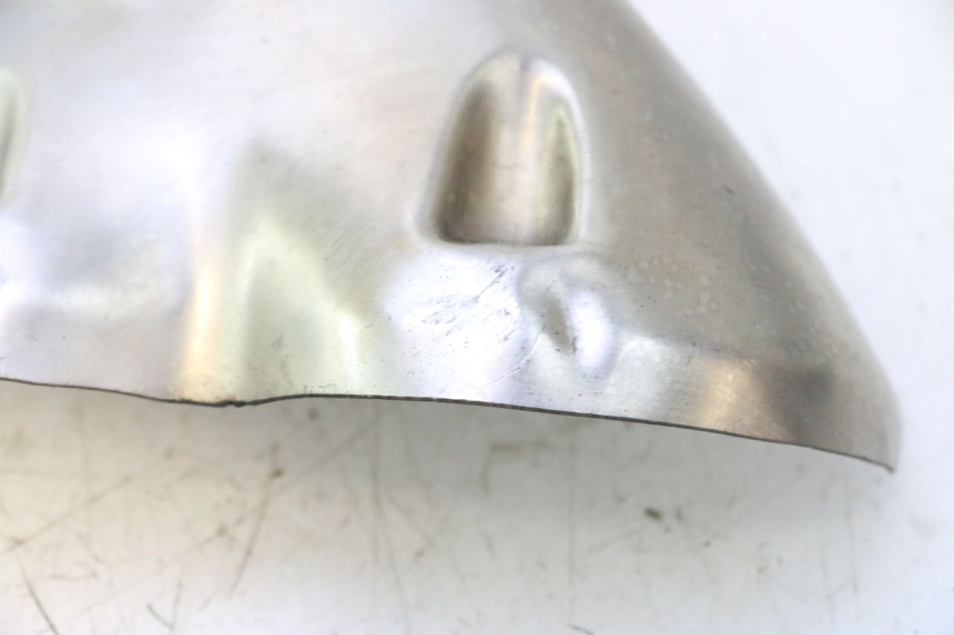 photo de CARTER ECHAPPEMENT GILERA GP 800 (2007 - 2013) - Zoom état d’usage