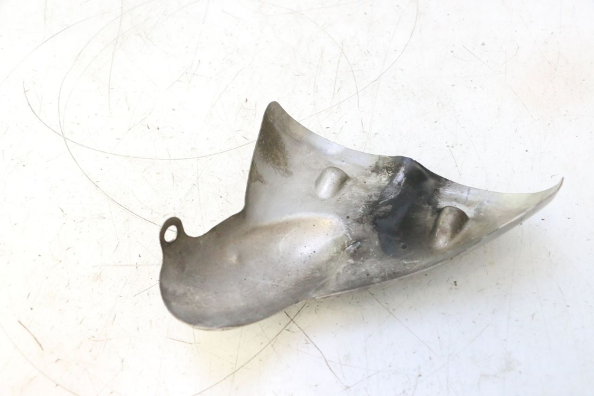 photo de CARTER ECHAPPEMENT GILERA GP 800 (2007 - 2013) - Points de fixation
