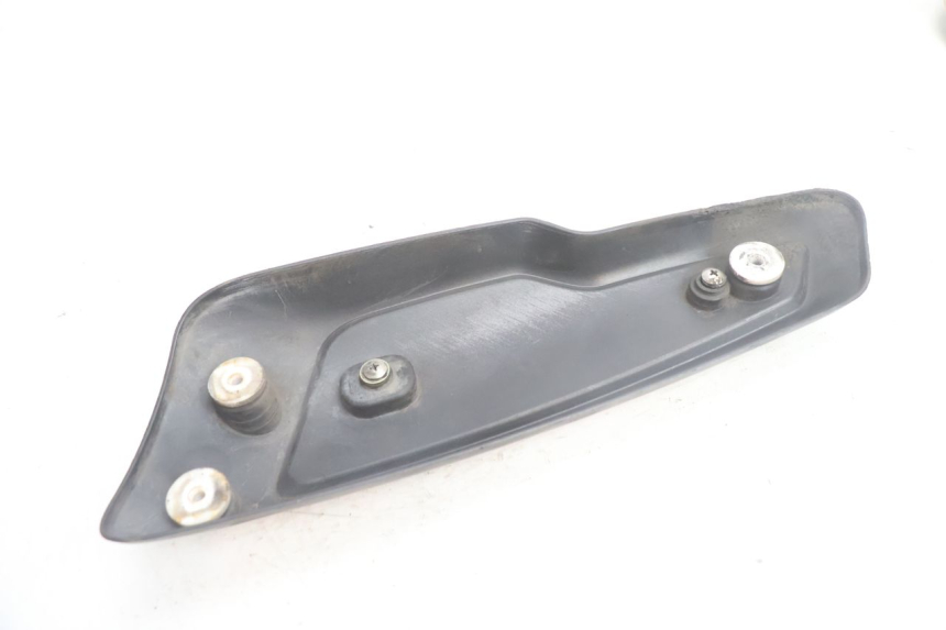 photo de CARTER ECHAPPEMENT PEUGEOT KISBEE 4T 50 (2010 - 2017) - Points de fixation