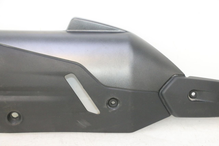 photo de CARTER ECHAPPEMENT PIAGGIO MP3 HPE 530 (2022 - 2026) - Détails caractéristiques