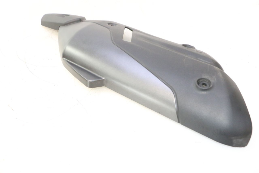 photo de CARTER ECHAPPEMENT PIAGGIO MP3 HPE 530 (2022 - 2026) - État de surface