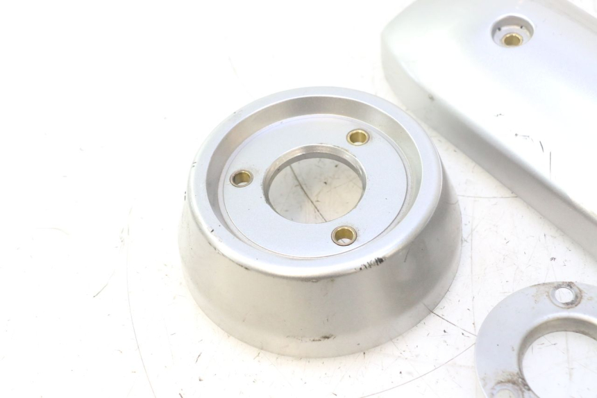 photo de CARTER ECHAPPEMENT YAMAHA X-MAX XMAX 125 (2010 - 2013) - Zoom état d’usage
