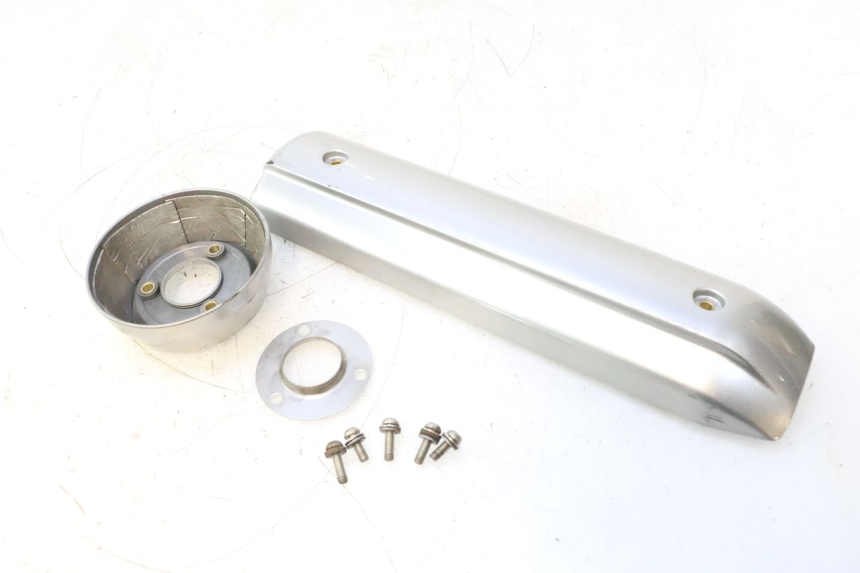 photo de CARTER ECHAPPEMENT YAMAHA X-MAX XMAX 125 (2010 - 2013) - Gros plan technique