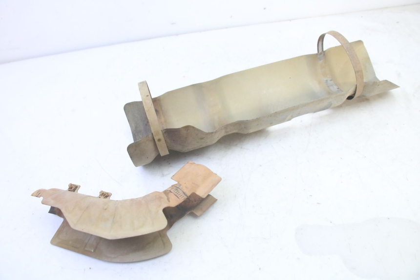 photo de CARTER ECHAPPEMENT YAMAHA YFM GRIZZLY 550 (2008 - 2015)