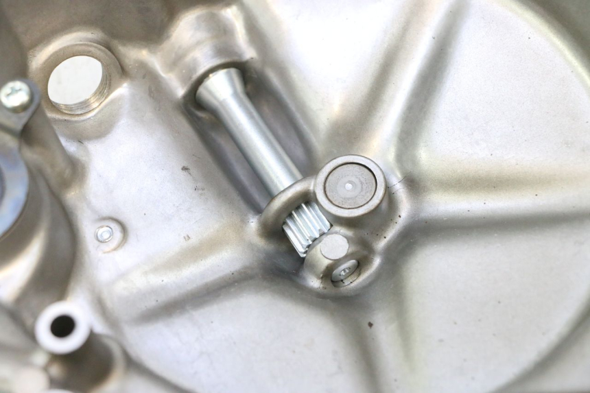 photo de CARTER EMBRAYAGE SUZUKI DR S 600 (1985 - 1989) - Vue d’ensemble