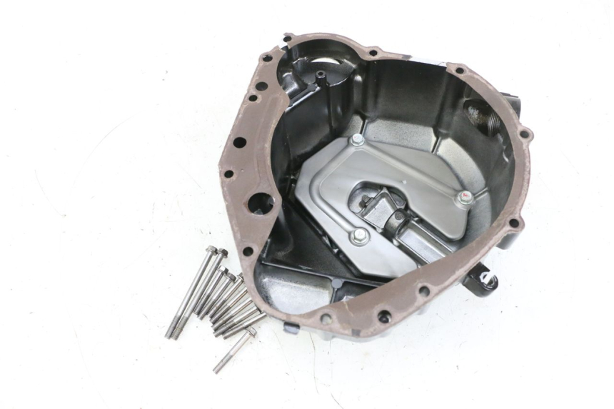 photo de CARTER EMBRAYAGE KAWASAKI ZR 7 750 (1999 - 2001) - Gros plan technique