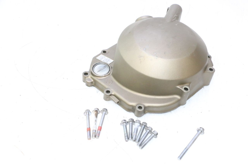 photo de CARTER EMBRAYAGE KAWASAKI ZX-6R ZX6R 600 (2000 - 2002) - Gros plan technique