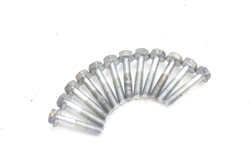 photo de CARTER HUILE HONDA VFR FI RC46 800 (1998 - 2001) - Points de fixation