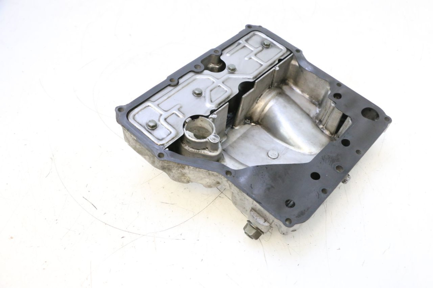 photo de CARTER HUILE YAMAHA YZF R GENESIS 750 (1993 - 1998) - Vue d’ensemble