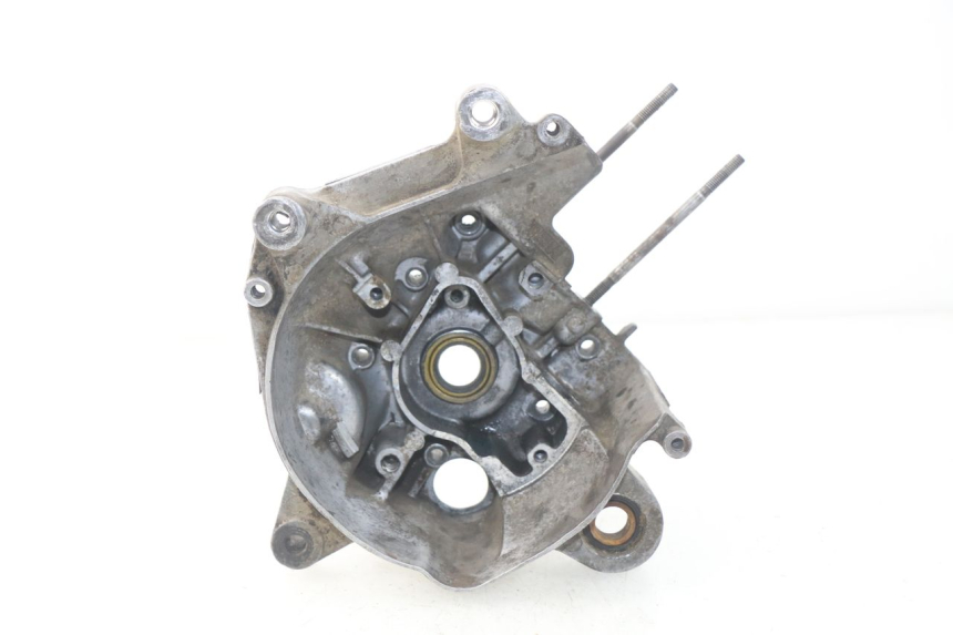 photo de CARTER MOTEUR DROIT MBK BOOSTER SPIRIT NAKED 50 (2004 - 2017) - Vue principale