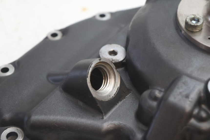 photo de CARTER MOTEUR DROIT HONDA FJS SILVER WING SILVERWING 400 (2005 - 2008) - Gros plan technique