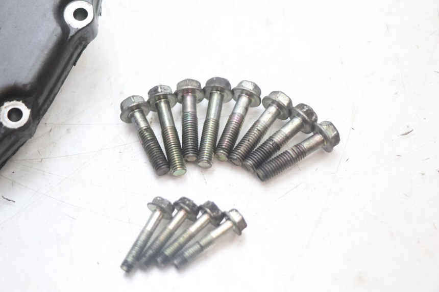 photo de CARTER MOTEUR DROIT HONDA FJS SILVER WING SILVERWING 400 (2005 - 2008) - Points de fixation