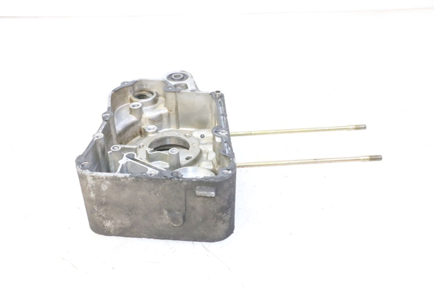 photo de CARTER MOTEUR DROIT KYMCO GRAND DINK 125 (2008 - 2014)