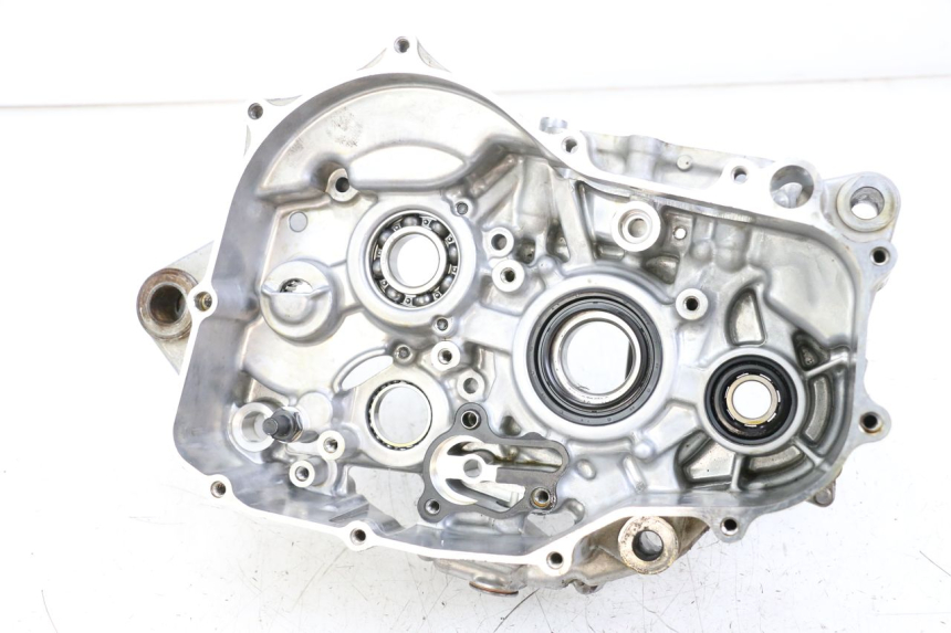 photo de CARTER MOTEUR DROIT HONDA CRF R 250 (2020 - 2021)