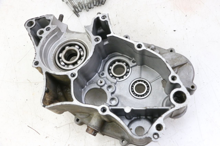 photo de CARTER MOTEUR DROIT KAWASAKI KX 65 (2000 - 2019)