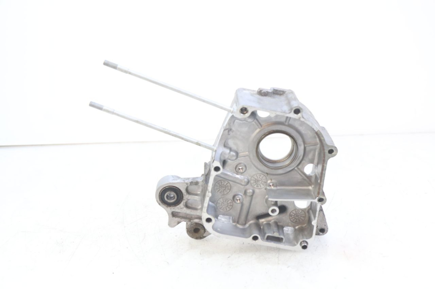 photo de CARTER MOTEUR DROIT KYMCO AGILITY 16+ 4T 50 (2018 - 2023)