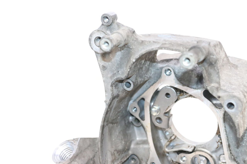 photo de CARTER MOTEUR DROIT HONDA PCX (JF57/JF64) 125 (2014 - 2018) - Zoom composants