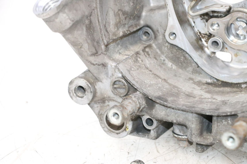 photo de CARTER MOTEUR DROIT HONDA PCX (JF57/JF64) 125 (2014 - 2018) - Vue rapprochée