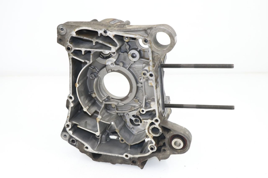 photo de CARTER MOTEUR DROIT PEUGEOT METROPOLIS 400 (2011 - 2016)