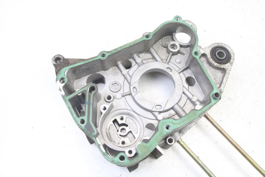 photo de CARTER MOTEUR DROIT PEUGEOT VIVACITY 125 (2010 - 2017)